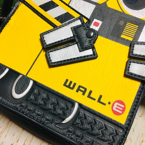 New Disney Wall-E Crossbody Fashion Tote Bag - Picture 3 of 8
